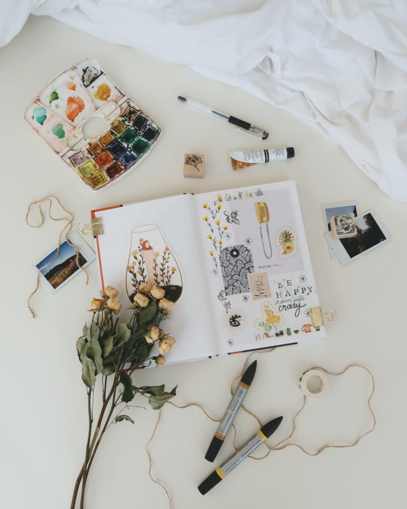 gifts for moms who  scrapbook